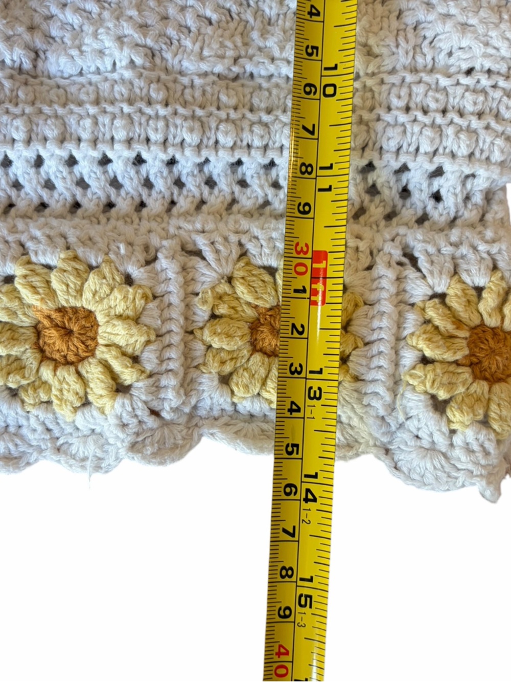 Hollister Cream Crochet Cropped Tank with Yellow Sunflower Trim - Picture 6 of 6
